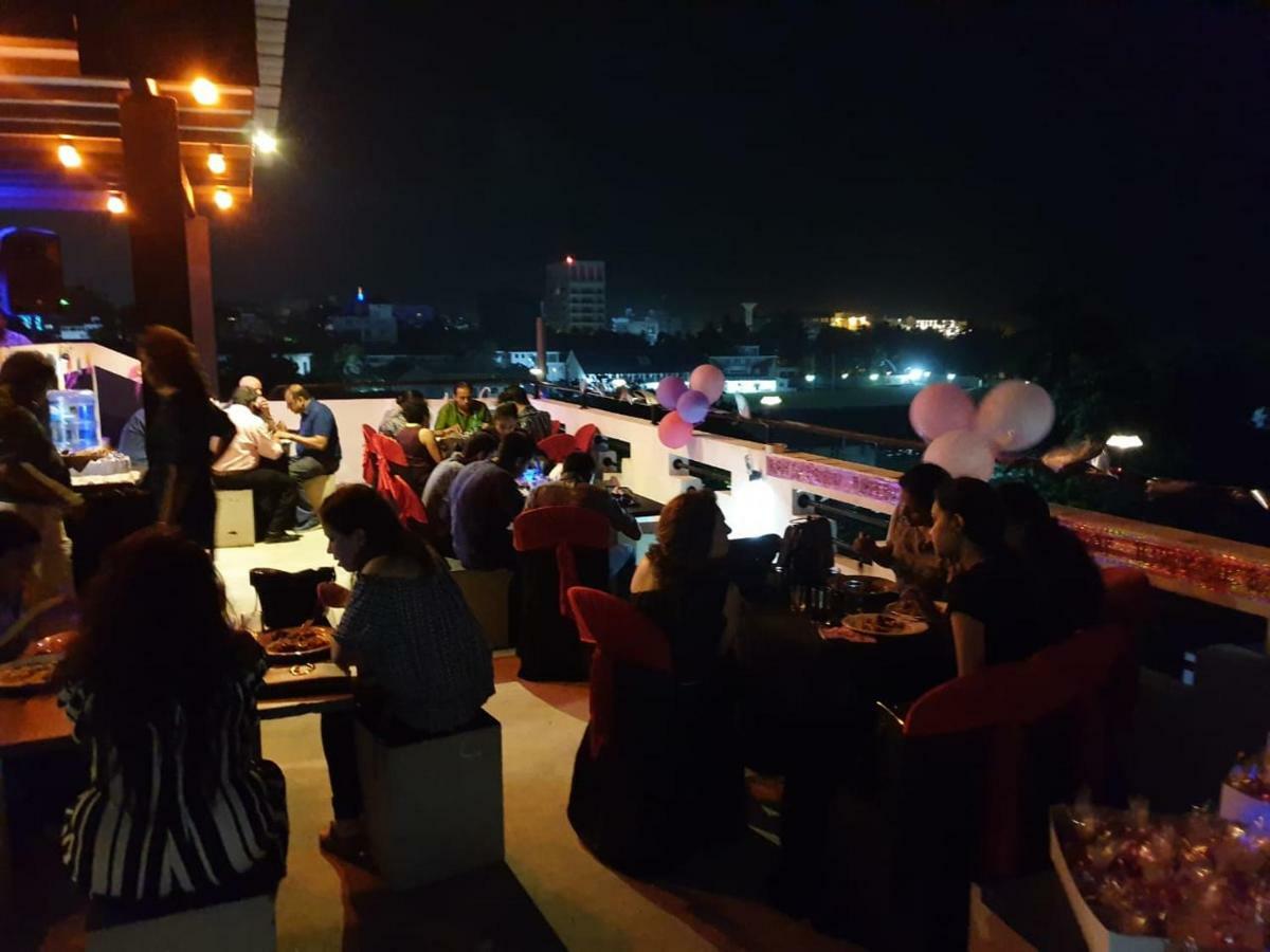Beverly Hills Hotel Dehiwala-Mount Lavinia Eksteriør bilde